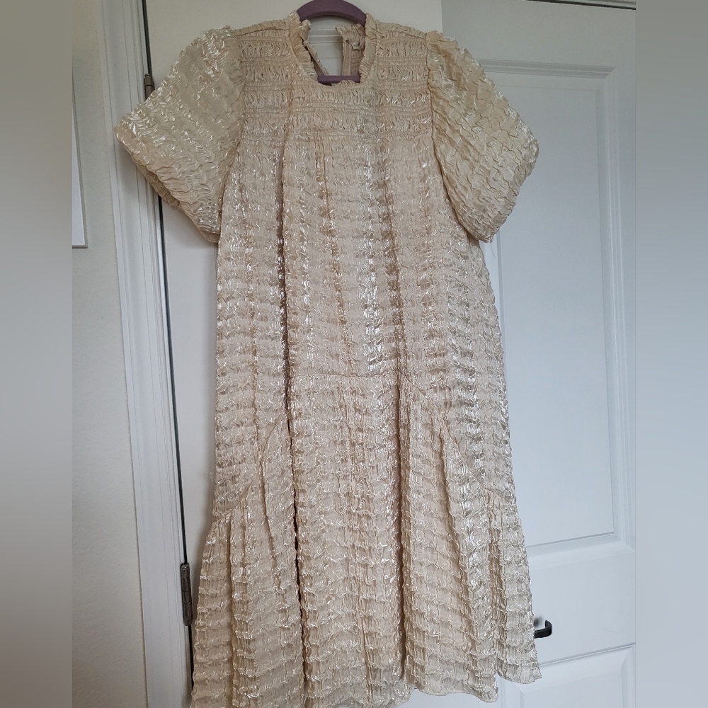 By The River Ivory Crinkle Texture Short Dress With Puff Sleeves